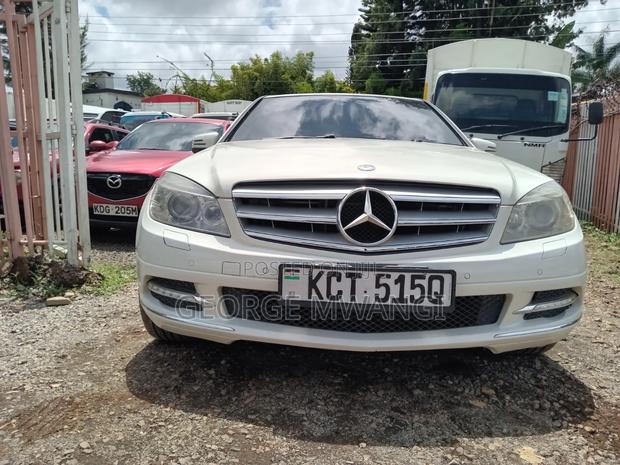 Mercedes-Benz C200 2011 White