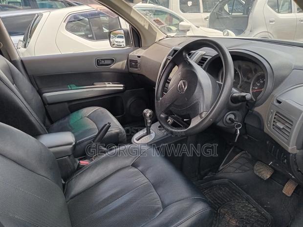 Nissan X-Trail 2009 White