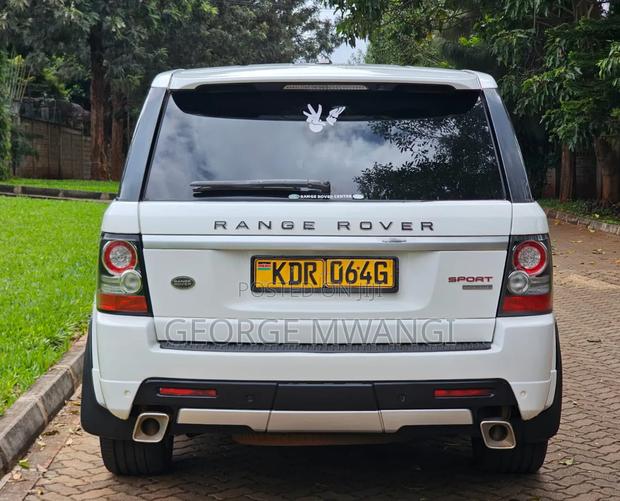 Land Rover Range Rover Sport 2012 White