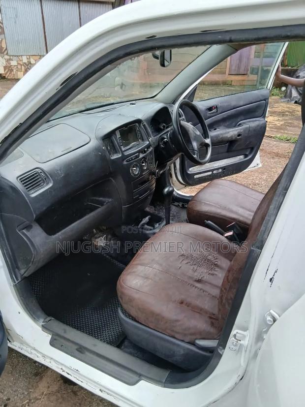 Toyota Probox 2005 White