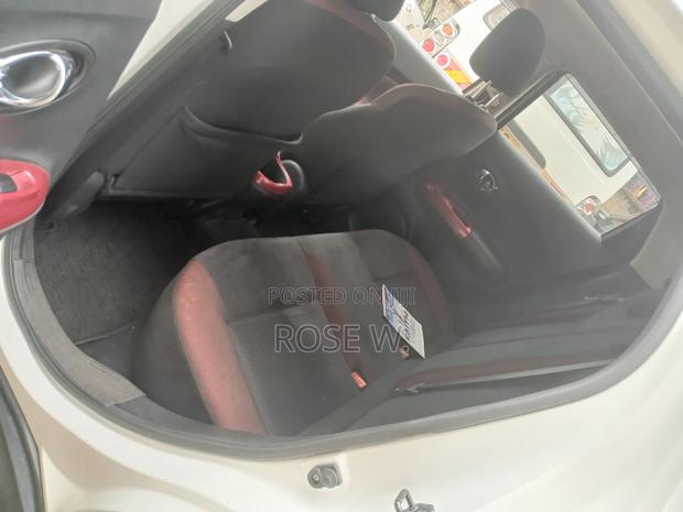 Nissan Juke 2012 White