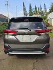 Toyota Rush 1.5 RWD 2019 Gray for sale