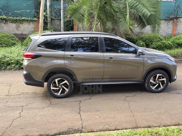 Toyota Rush 1.5 RWD 2019 Gray