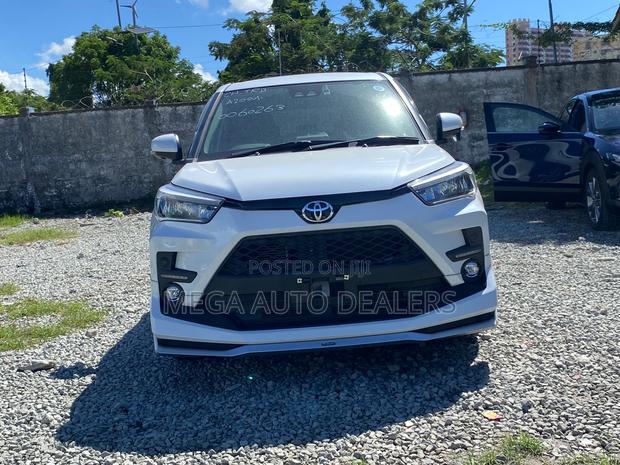 Toyota Raize 2020 White