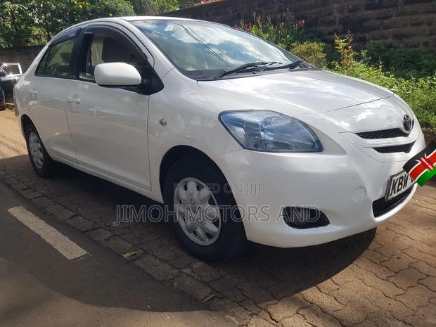 Toyota Belta 2007 White