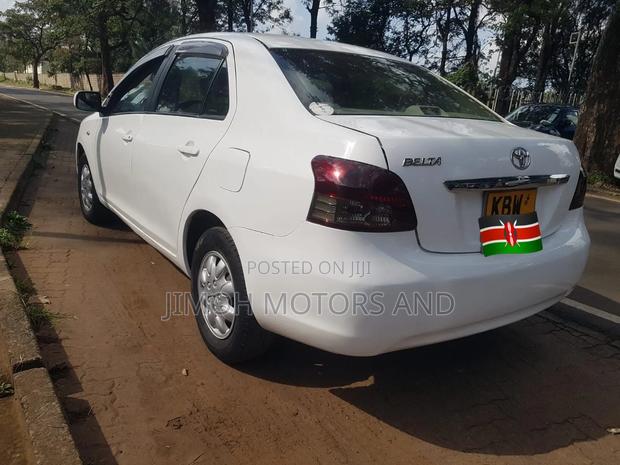 Toyota Belta 2007 White