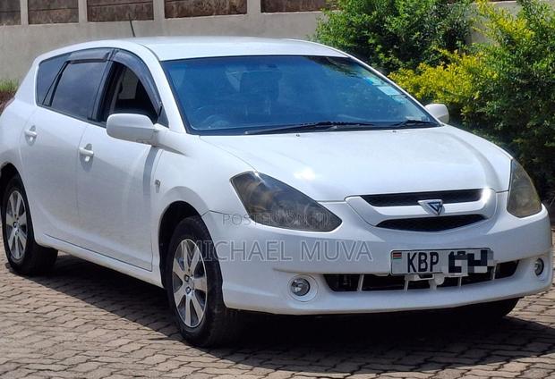 Toyota Caldina 2005 White