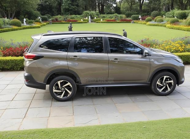 Toyota Rush 1.5 RWD 2019 Gray
