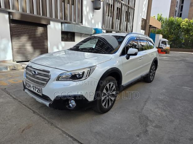 Subaru Outback 2.5i 4dr Wagon AWD (2.5L 4cyl CVT) 2015 White
