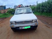 Toyota Hilux 1995 White for sale