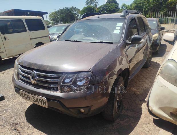 Renault Duster 2017 Gray