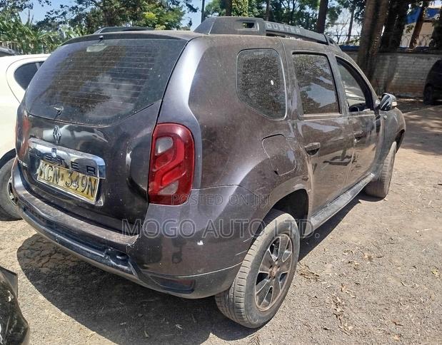Renault Duster 2017 Gray