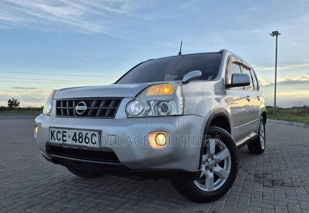 Nissan X-Trail 2.0 Automatic 2008 Silver