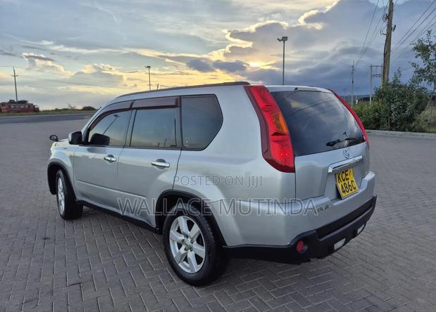 Nissan X-Trail 2.0 Automatic 2008 Silver