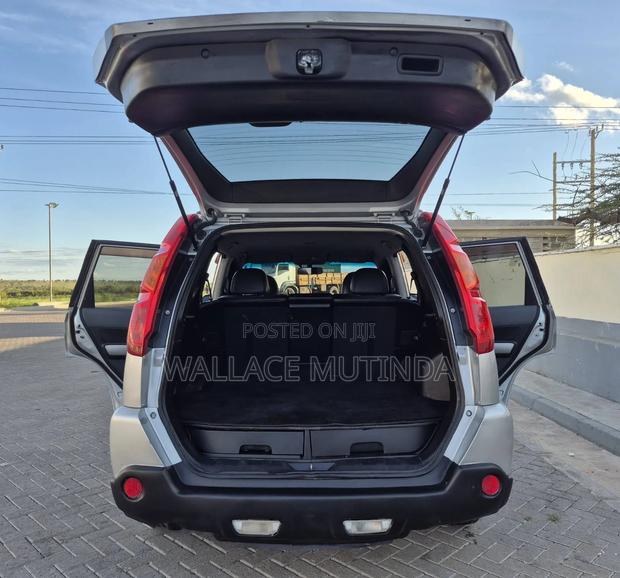 Nissan X-Trail 2.0 Automatic 2008 Silver