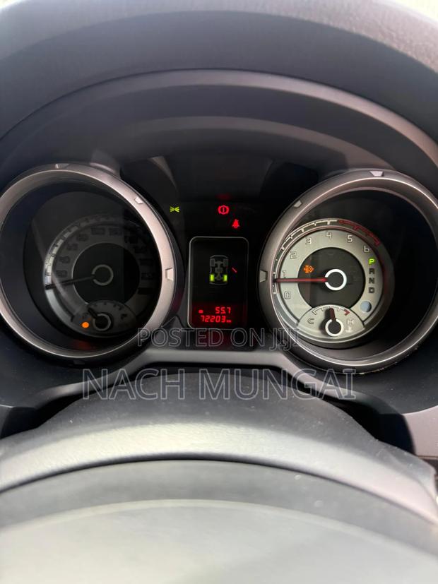 Mitsubishi Pajero Sport 2018 White