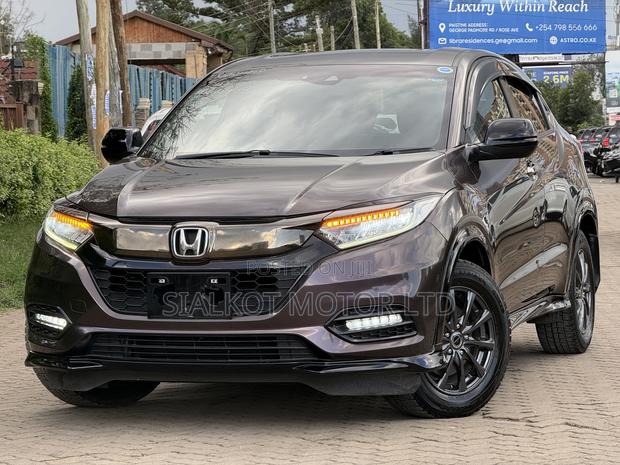 Honda Vezel 1.5 Hybrid 2WD 2019 Brown
