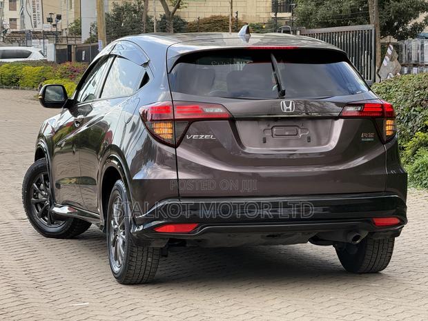 Honda Vezel 1.5 Hybrid 2WD 2019 Brown