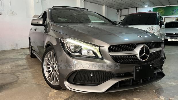 Mercedes-Benz C-Class C 180 (C205) 2018 Gray