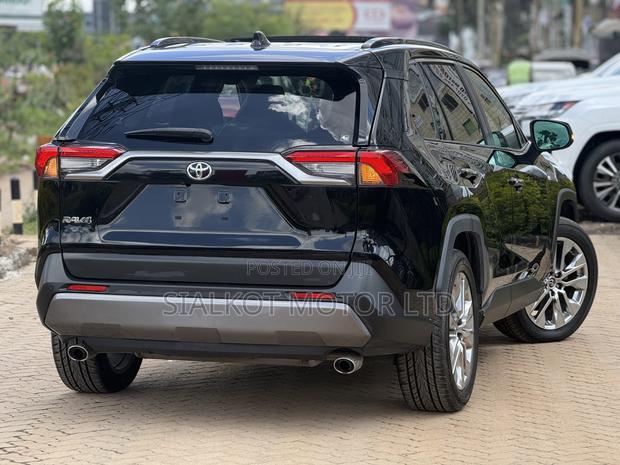 Toyota RAV4 Limited AWD 2019 Black