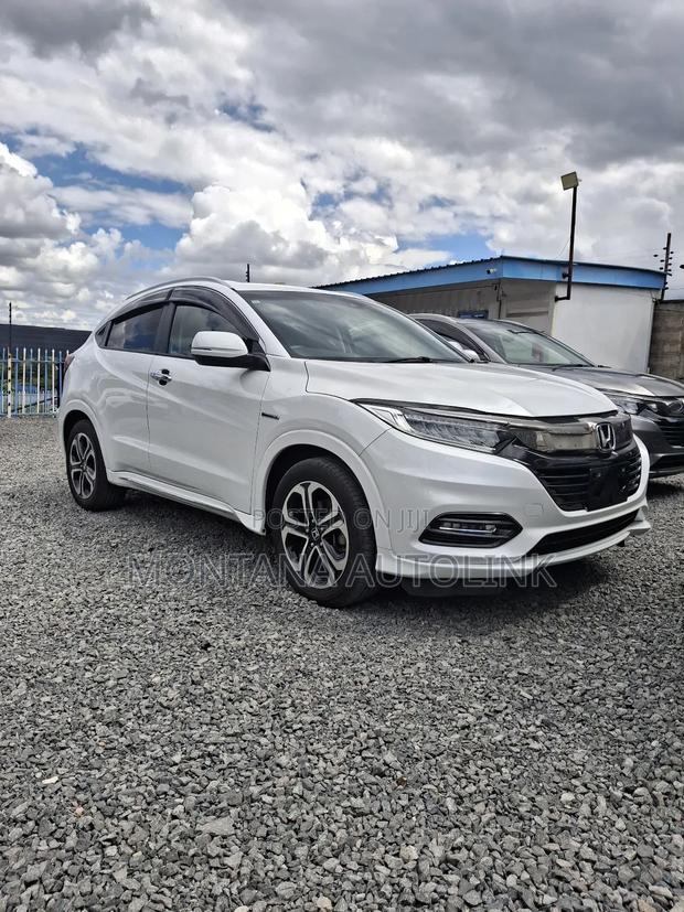 Honda Vezel 1.5 Hybrid 2WD 2019 White