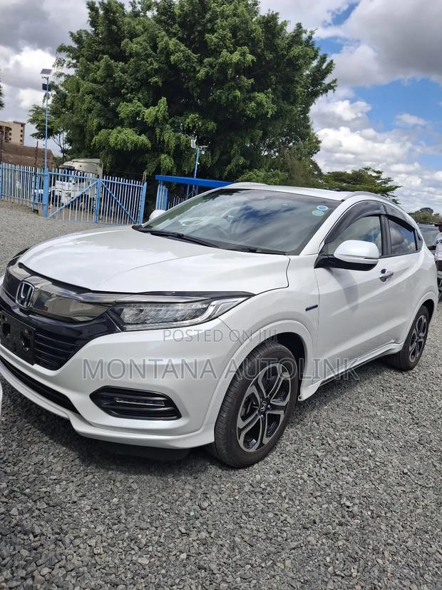 Honda Vezel 1.5 Hybrid 2WD 2019 White