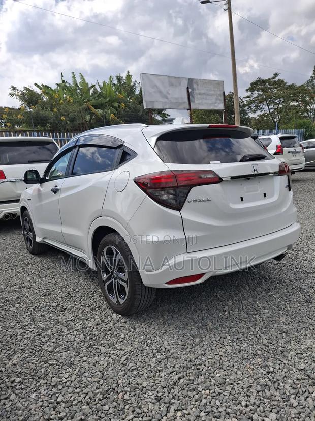 Honda Vezel 1.5 Hybrid 2WD 2019 White