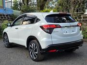 Honda Vezel 2019 Pearl for sale