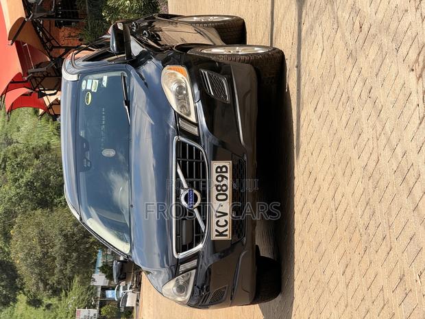 Volvo XC60 3.2 FWD 2013 Black