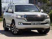 Toyota Land Cruiser 4.6 V8 ZX 2015 White for sale