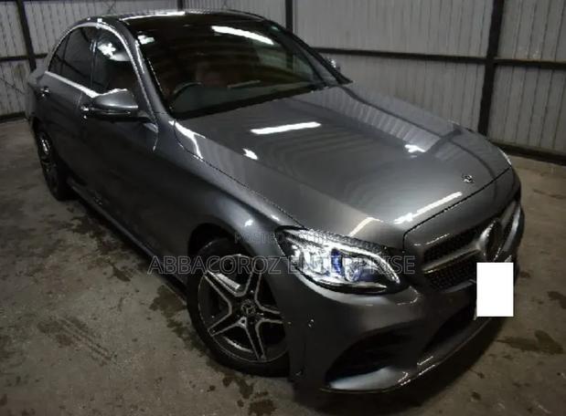 Mercedes-Benz C200 2020 Gray