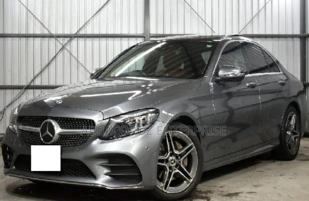 Mercedes-Benz C200 2020 Gray