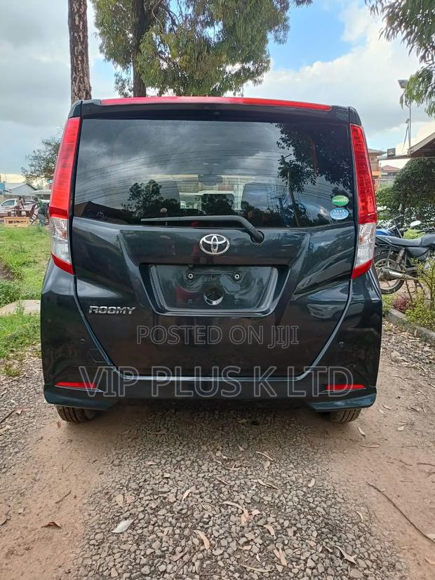 Toyota Roomy 1.0 FWD 2018 Black