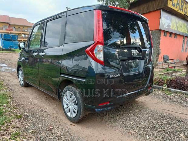 Toyota Roomy 1.0 FWD 2018 Black