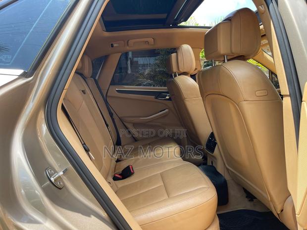 Porsche Macan 2017 Gold