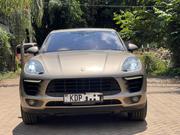 Porsche Macan 2017 Gold for sale