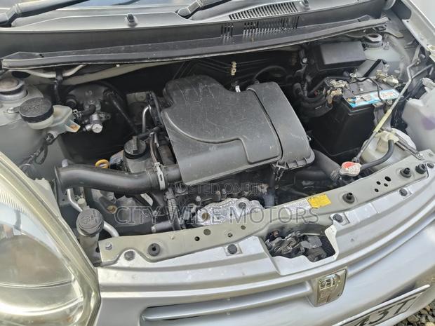 Toyota Passo 2012 Silver