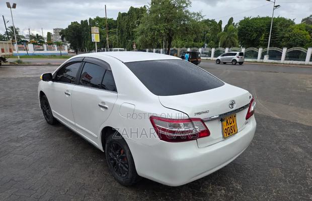 Toyota Premio 2012 White