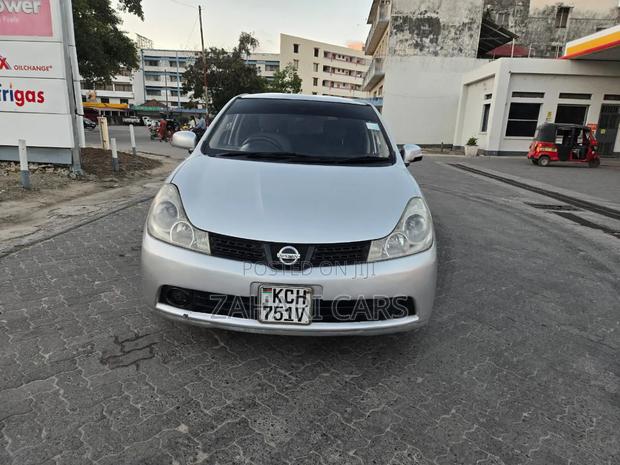 Nissan Wingroad 2010 White