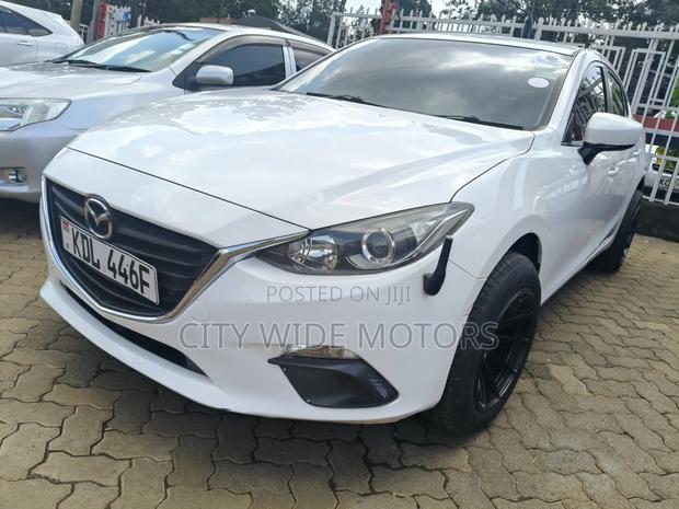 Mazda Axela 2015 White