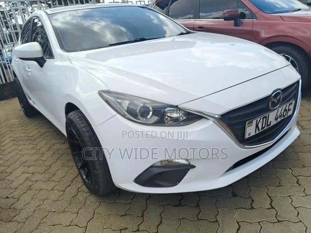 Mazda Axela 2015 White