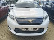 Toyota Harrier 2.0 4WD 2015 White for sale