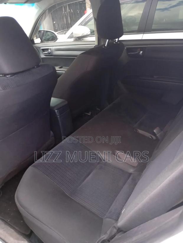 Toyota Corolla Fielder 1.5 Hybrid FWD 2014 White