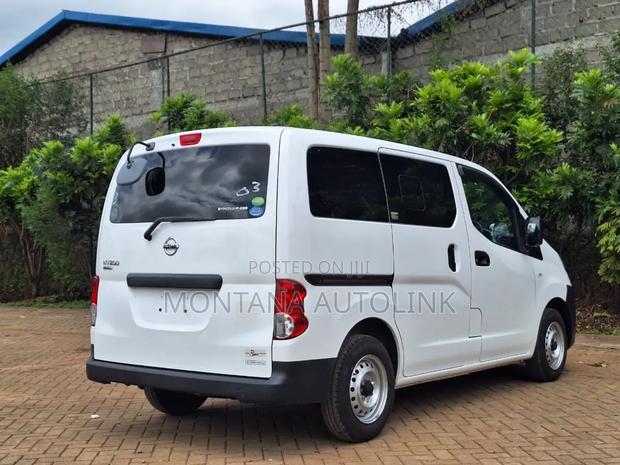 Nissan NV200 2019 White