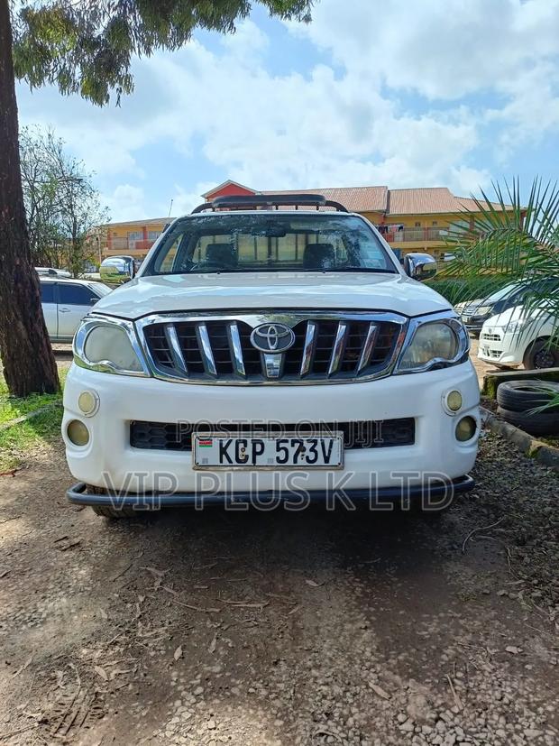 Toyota Hilux 2.7 VVT-i 4X4 SRX 2011 White