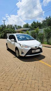 Toyota Vitz 2018 White for sale