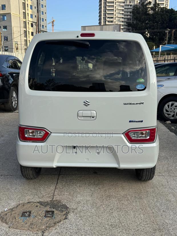 Suzuki Wagon R 660 Hybrid FWD 2019 White