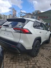 Toyota RAV4 2019 White for sale