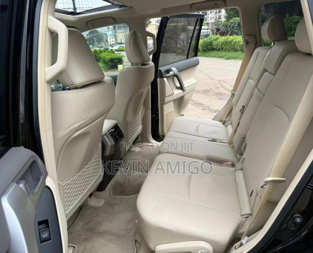 Toyota Land Cruiser Prado 2021