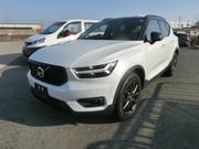 Volvo XC40 2019 White for sale